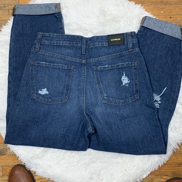 Express Mid Rise Boyfriend Jean- NWT - Picture 9 of 16